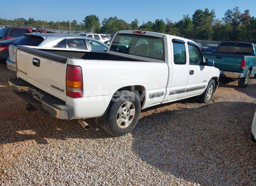 Photo 4 of 2001 Chevrolet Silverado 1500 LS (VIN 2GCEC19V911178531)