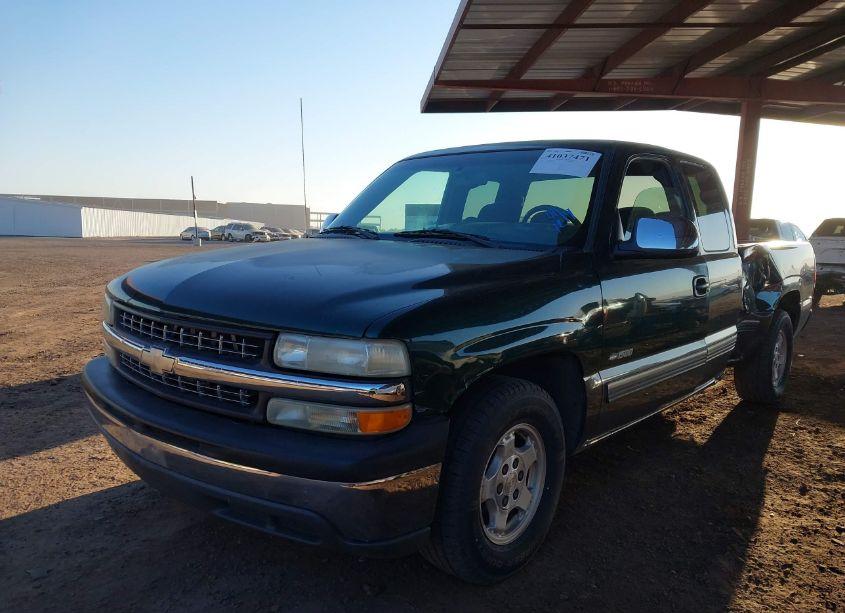 Photo 2 of 2001 Chevrolet Silverado 1500 LS (VIN 2GCEC19V911294649)