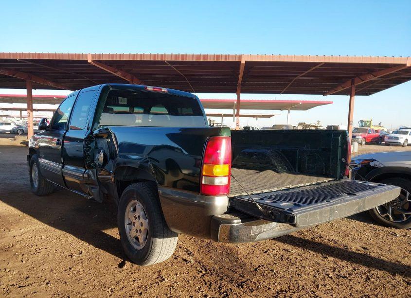Photo 3 of 2001 Chevrolet Silverado 1500 LS (VIN 2GCEC19V911294649)