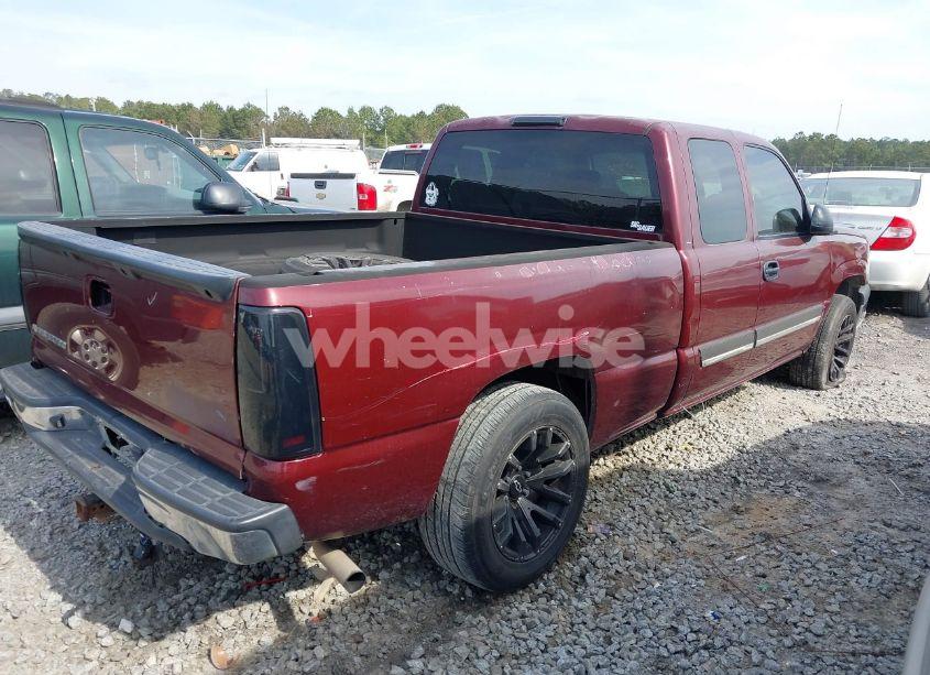 Photo 4 of 2003 Chevrolet Silverado 1500 LS (VIN 2GCEC19V931300694)