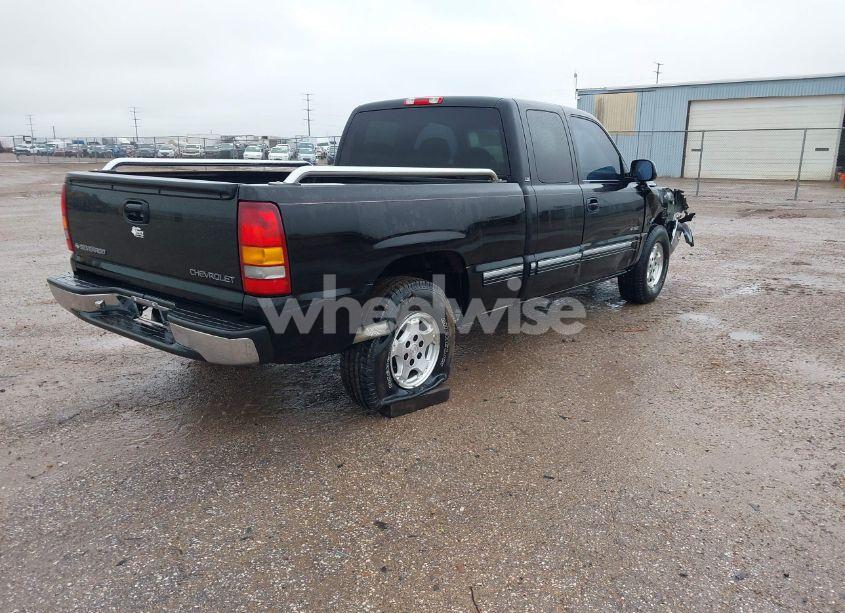 Photo 4 of 2002 Chevrolet Silverado 1500 LS (VIN 2GCEC19VX21150092)