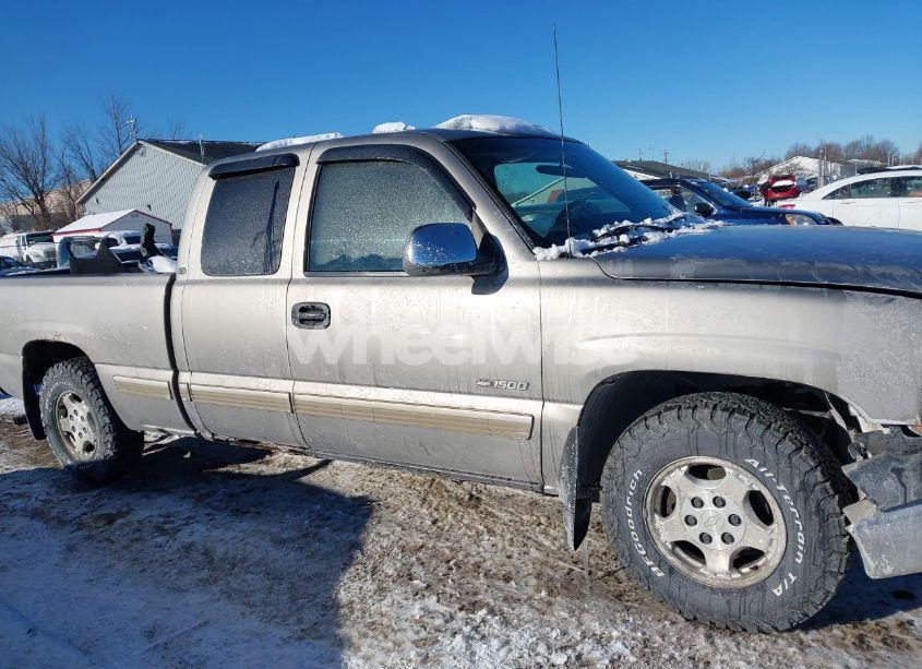 Photo 14 of 2002 Chevrolet Silverado 1500 LS (VIN 2GCEC19VX21196604)