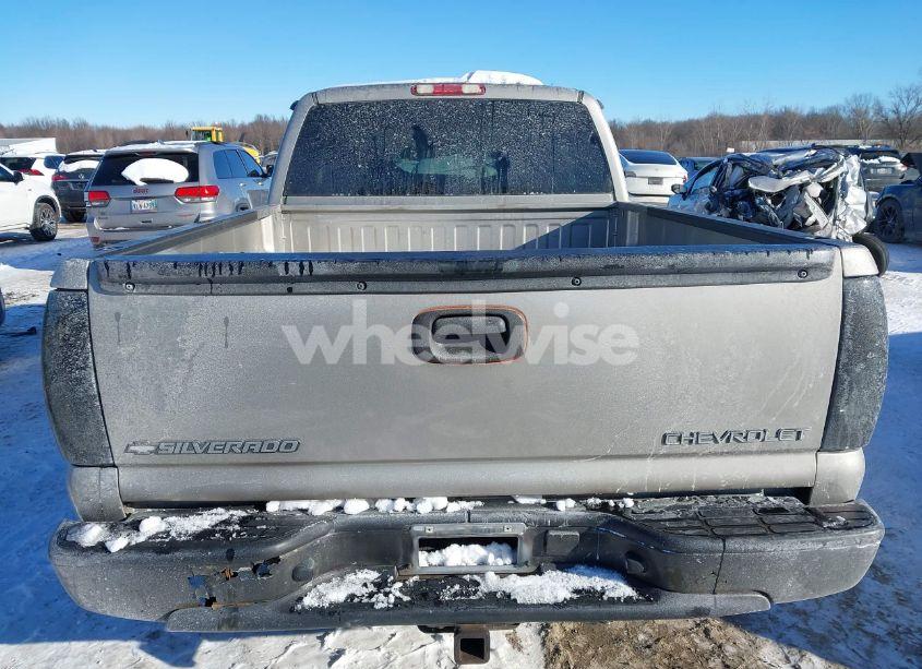 Photo 17 of 2002 Chevrolet Silverado 1500 LS (VIN 2GCEC19VX21196604)