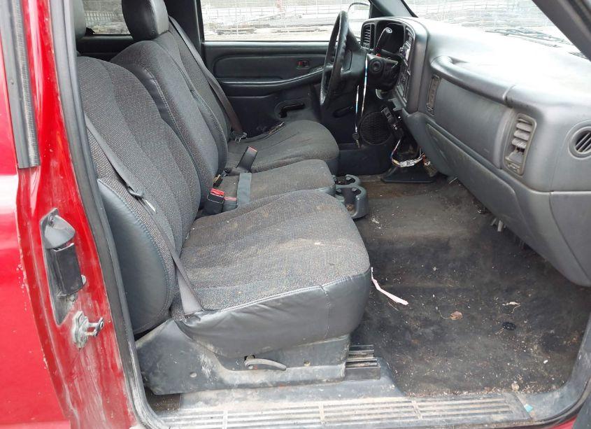 Photo 5 of 2002 Chevrolet Silverado 1500 (VIN 2GCEC19VX21329281)