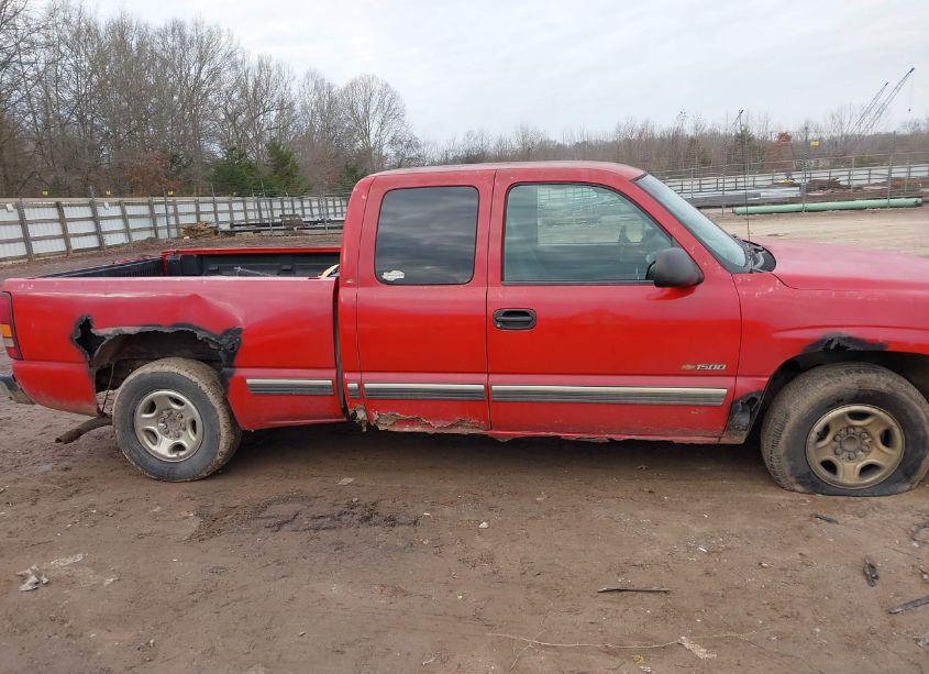 Photo 6 of 2002 Chevrolet Silverado 1500 (VIN 2GCEC19VX21329281)