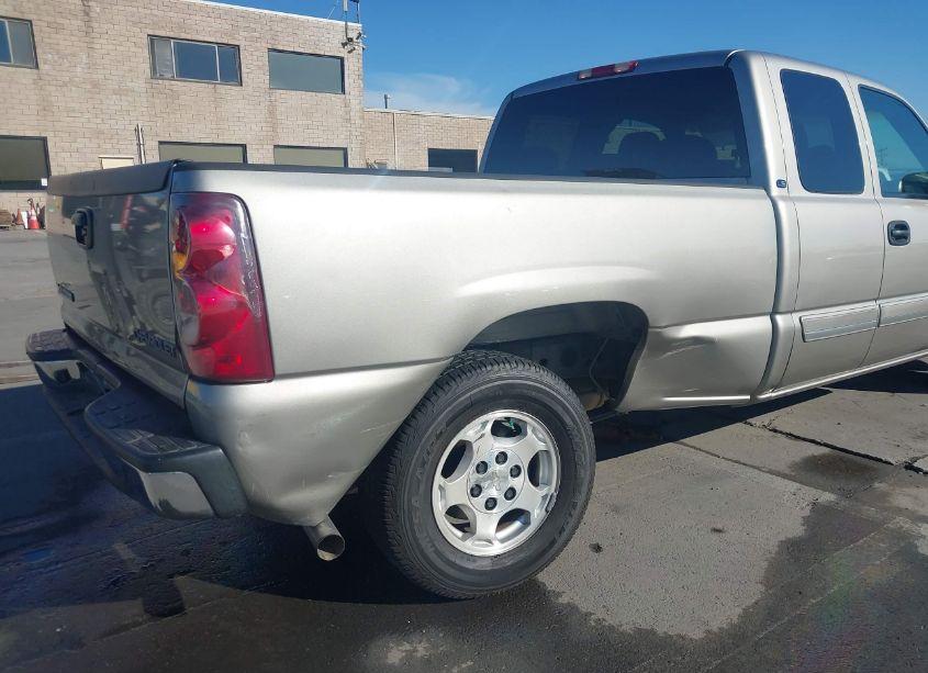 Photo 6 of 2003 Chevrolet Silverado 1500 LS (VIN 2GCEC19VX31203584)