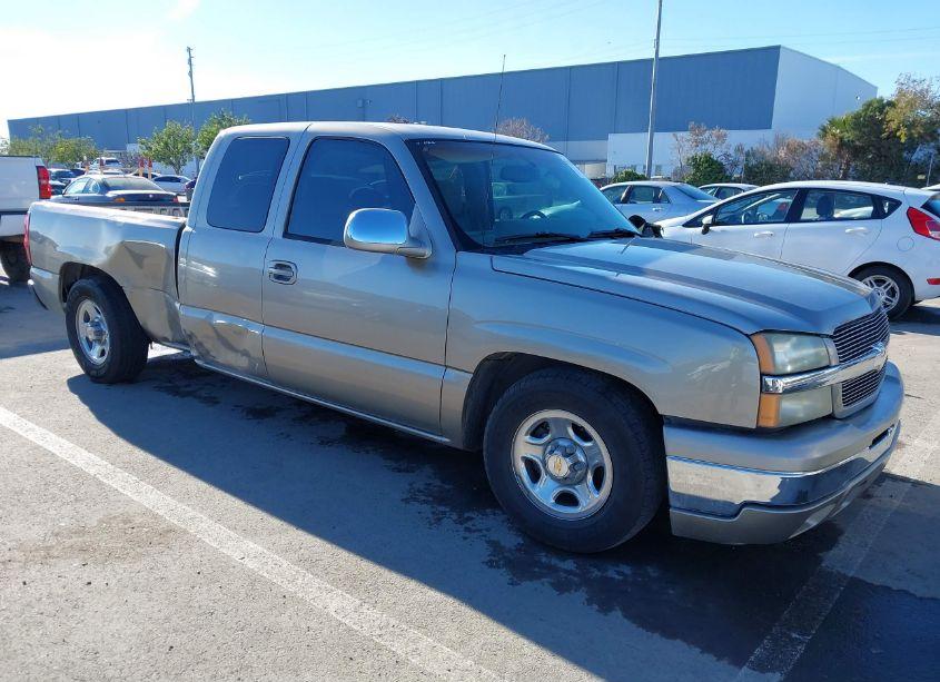 2003 Chevrolet Silverado 1500 LS (VIN 2GCEC19VX31392219) main photo