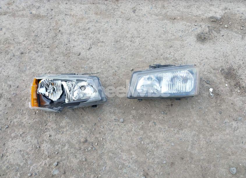 Photo 12 of 2004 Chevrolet Silverado 1500 LS (VIN 2GCEC19VX41126720)