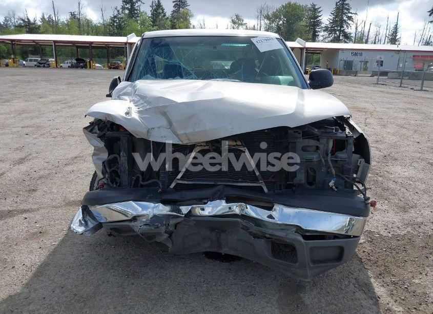 Photo 6 of 2004 Chevrolet Silverado 1500 LS (VIN 2GCEC19VX41126720)