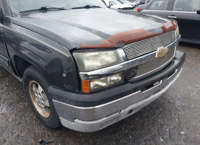 Photo 6 of 2004 Chevrolet Silverado 1500 LS (VIN 2GCEC19VX41144487)