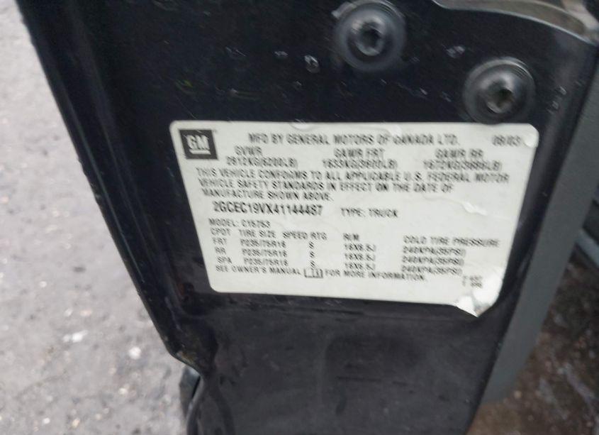 Photo 9 of 2004 Chevrolet Silverado 1500 LS (VIN 2GCEC19VX41144487)