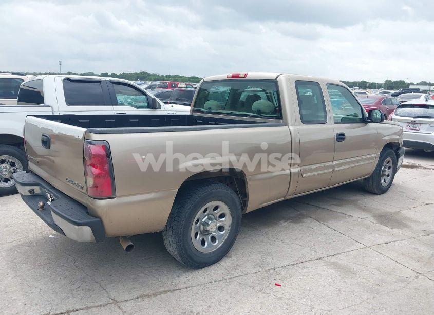 Photo 4 of 2005 Chevrolet Silverado 1500 LS (VIN 2GCEC19VX51360616)