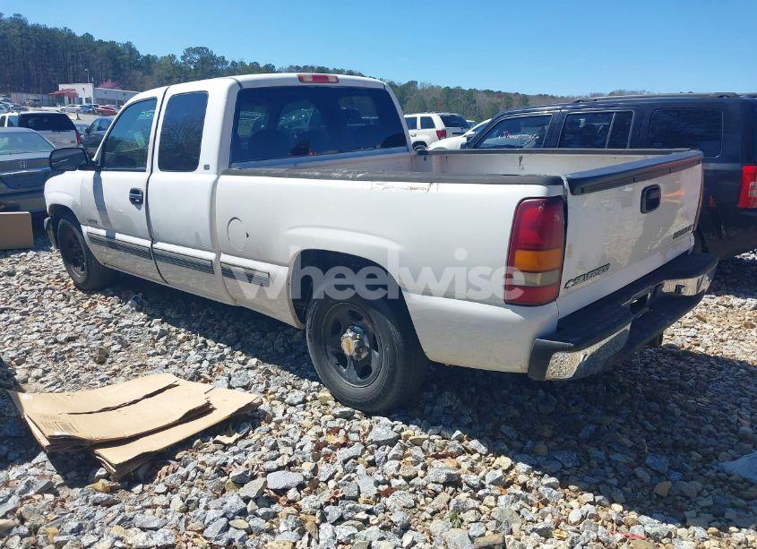 Photo 3 of 2000 Chevrolet Silverado 1500 LS (VIN 2GCEC19VXY1160551)