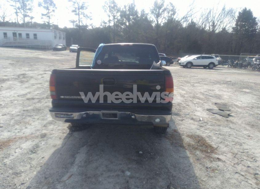 Photo 17 of 2001 Chevrolet Silverado 1500 LS (VIN 2GCEC19W311199271)