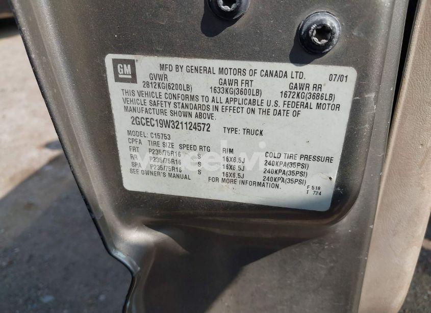 Photo 9 of 2002 Chevrolet Silverado 1500 (VIN 2GCEC19W321124572)