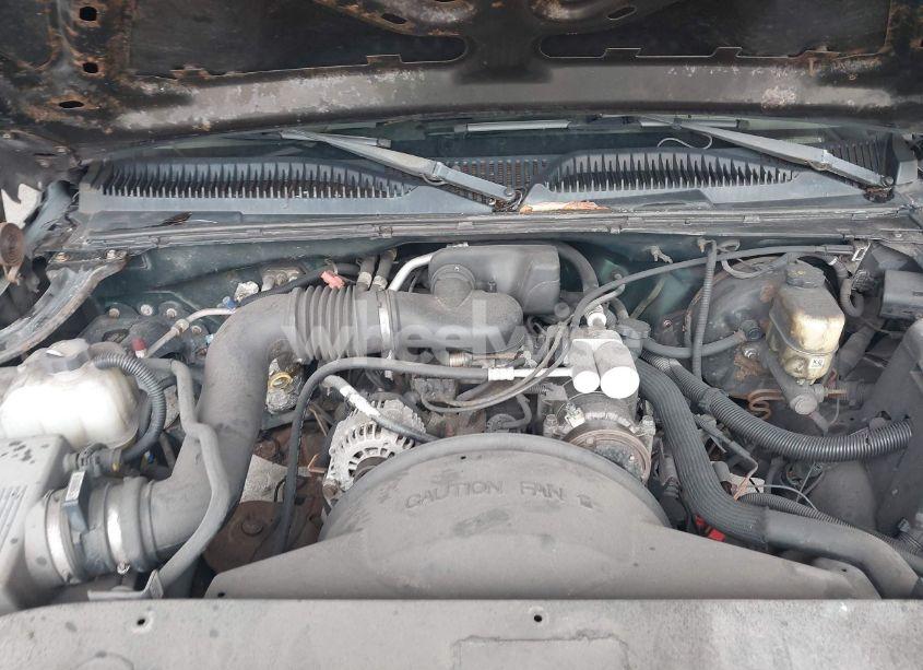 Photo 10 of 2001 Chevrolet Silverado 1500 (VIN 2GCEC19W411154811)