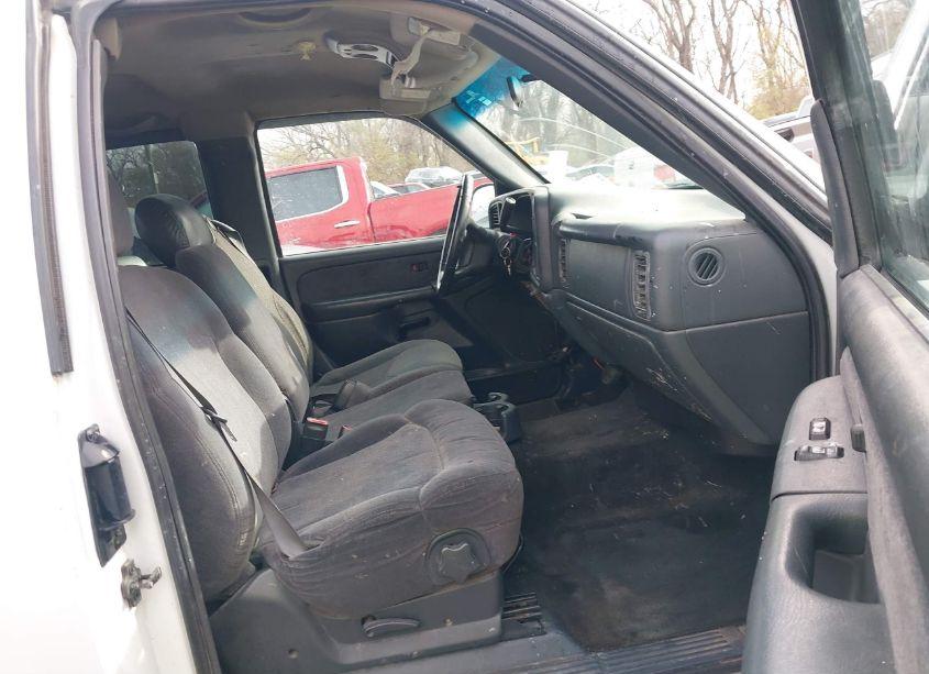 Photo 5 of 2001 Chevrolet Silverado 1500 LS (VIN 2GCEC19W411185640)