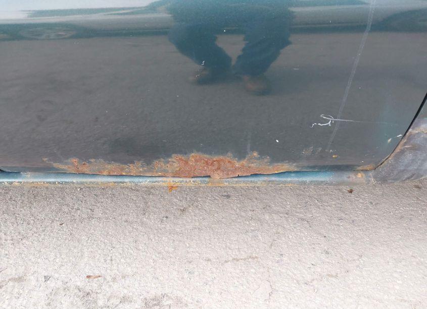 Photo 6 of 2002 Chevrolet Silverado 1500 (VIN 2GCEC19W421188121)