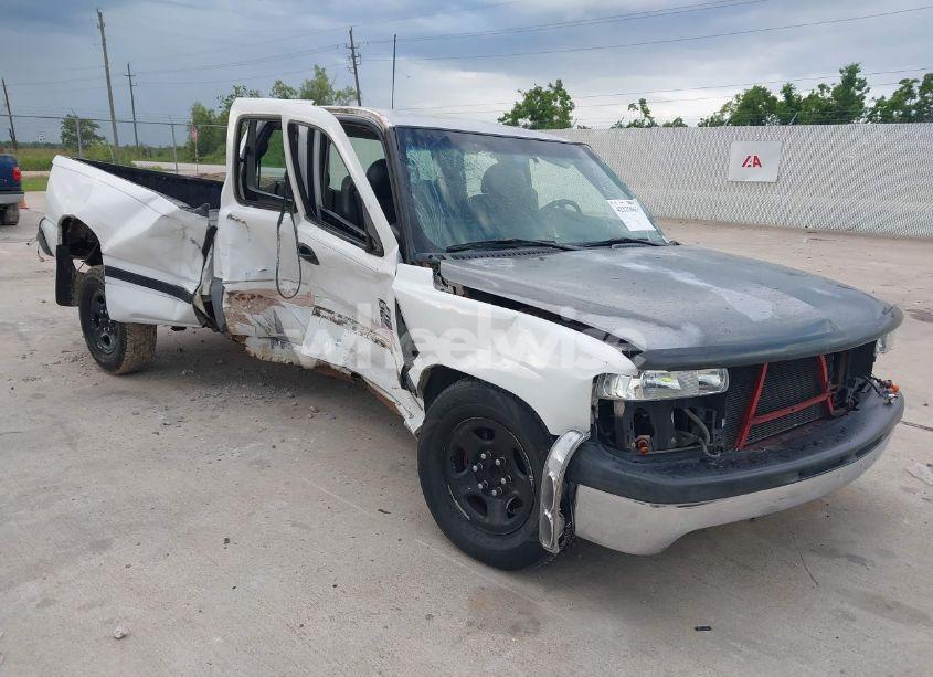 2001 Chevrolet Silverado 1500 (VIN 2GCEC19W511167759) main photo