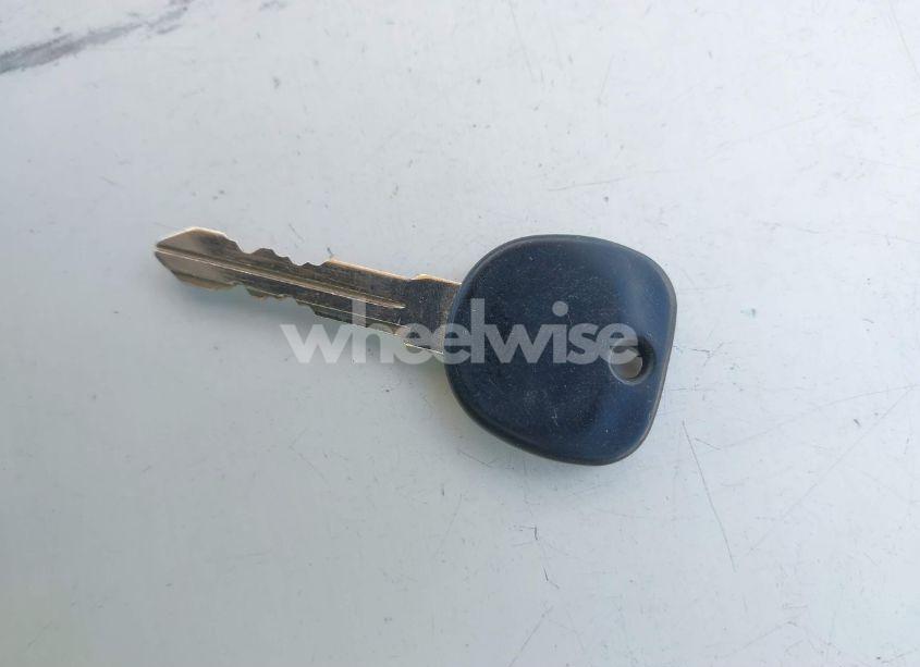 Photo 11 of 2000 Chevrolet Silverado 1500 LS (VIN 2GCEC19W6Y1319221)