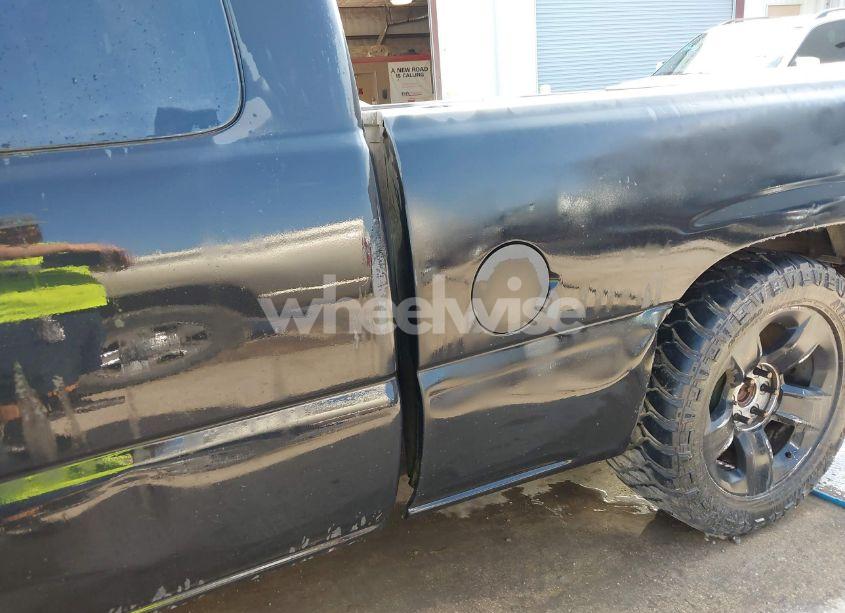 Photo 6 of 2000 Chevrolet Silverado 1500 LS (VIN 2GCEC19W6Y1319221)