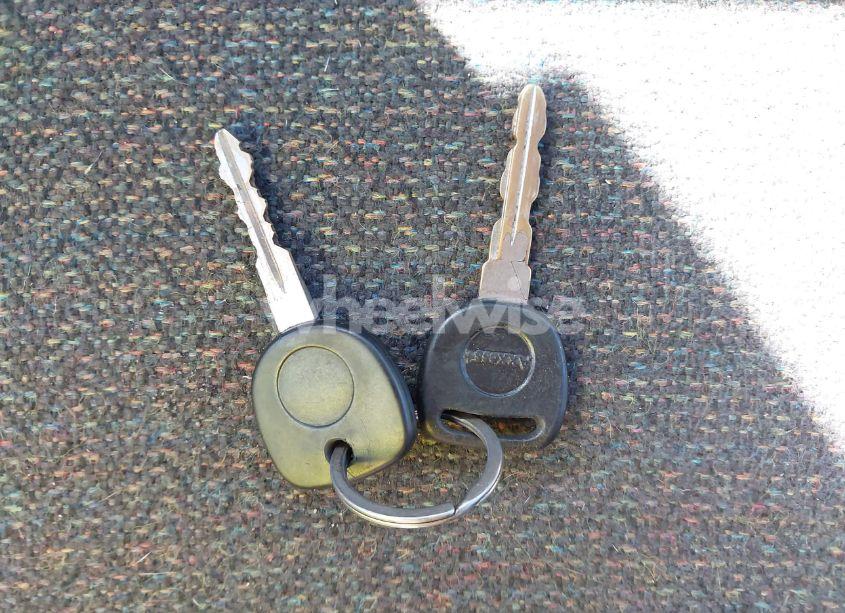 Photo 11 of 2001 Chevrolet Silverado 1500 (VIN 2GCEC19W711191058)