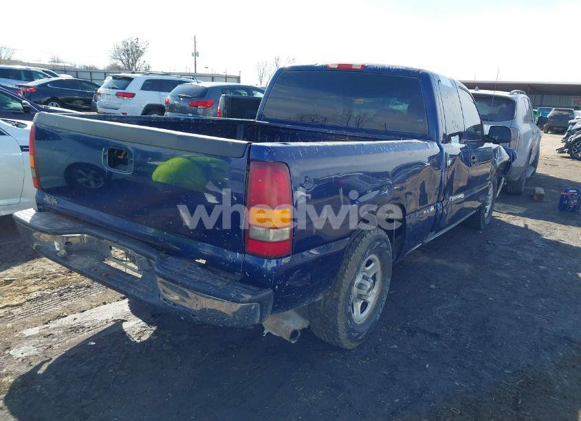 Photo 4 of 2001 Chevrolet Silverado 1500 (VIN 2GCEC19W711191058)