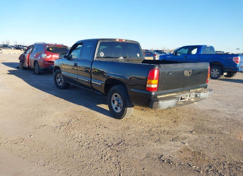 Photo 3 of 2001 Chevrolet Silverado 1500 LS (VIN 2GCEC19W711350788)