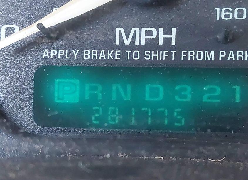 Photo 7 of 2001 Chevrolet Silverado 1500 LS (VIN 2GCEC19W711350788)