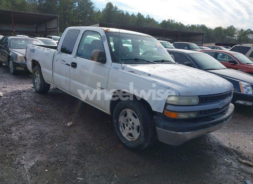 Photo 6 of 2000 Chevrolet Silverado 1500 (VIN 2GCEC19W7Y1101577)