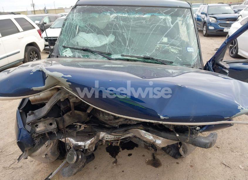 Photo 10 of 2000 Chevrolet Silverado 1500 (VIN 2GCEC19W7Y1367696)