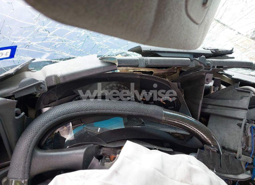 Photo 7 of 2000 Chevrolet Silverado 1500 (VIN 2GCEC19W7Y1367696)