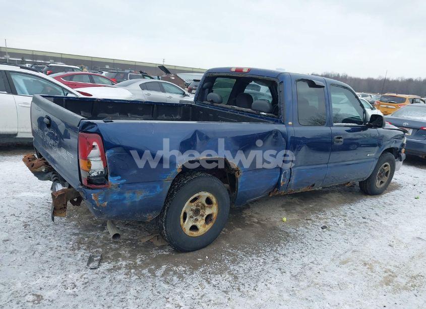 Photo 4 of 2001 Chevrolet Silverado 1500 (VIN 2GCEC19W911361162)