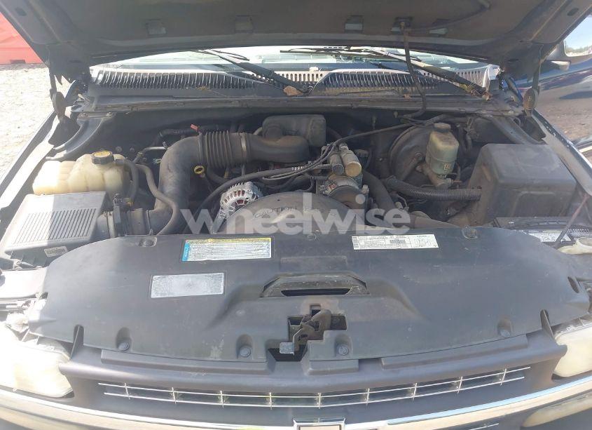 Photo 10 of 2000 Chevrolet Silverado 1500 LS (VIN 2GCEC19W9Y1385830)