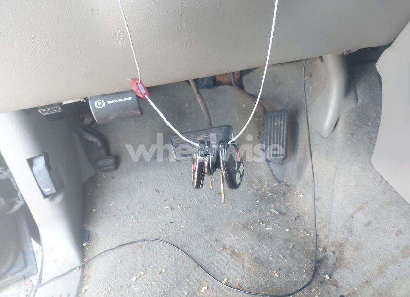 Photo 11 of 2000 Chevrolet Silverado 1500 LS (VIN 2GCEC19W9Y1385830)