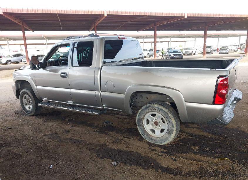 Photo 13 of 2002 Chevrolet Silverado 1500 (VIN 2GCEC19X021202346)