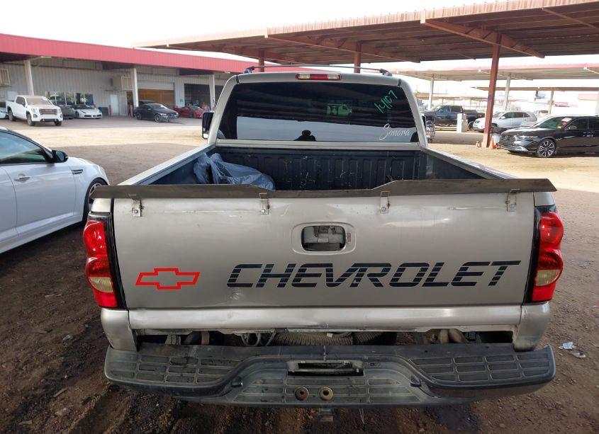 Photo 5 of 2002 Chevrolet Silverado 1500 (VIN 2GCEC19X021202346)