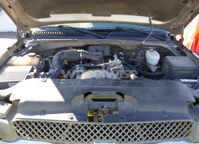 Photo 10 of 2003 Chevrolet Silverado 1500 WORK TRUCK (VIN 2GCEC19X531397734)