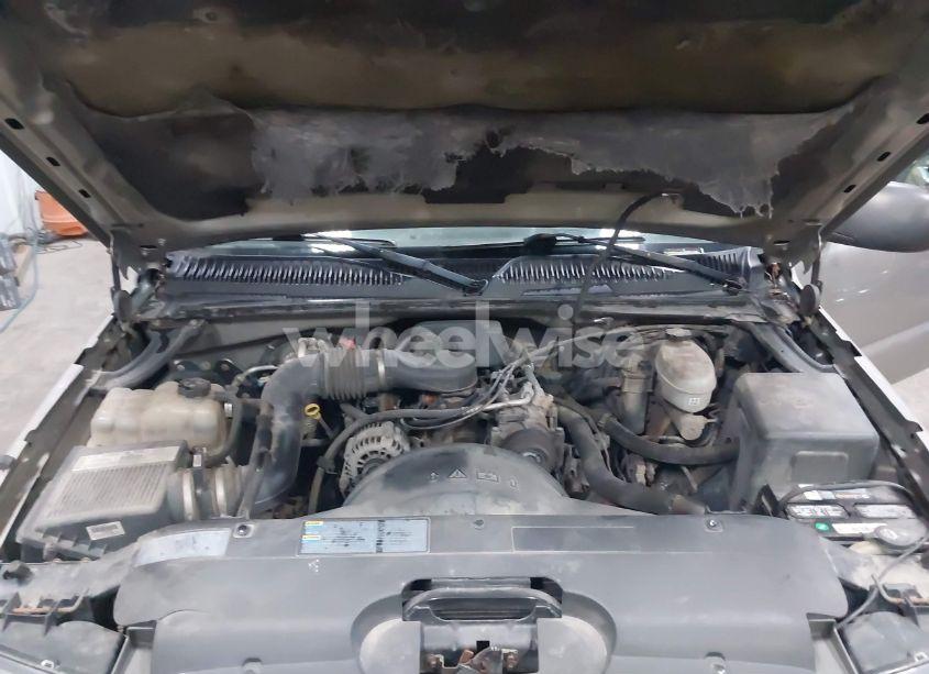 Photo 10 of 2003 Chevrolet Silverado 1500 WORK TRUCK (VIN 2GCEC19X831322400)