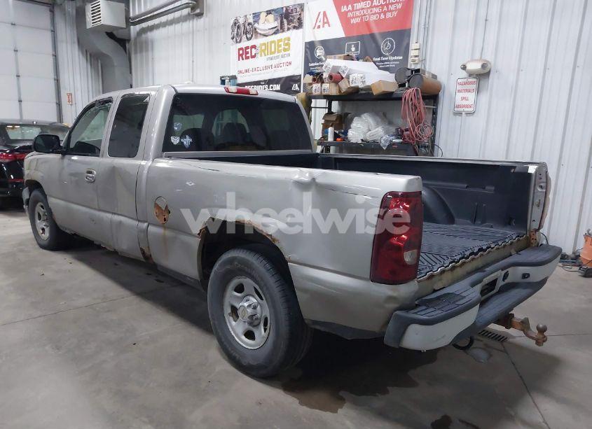 Photo 3 of 2003 Chevrolet Silverado 1500 WORK TRUCK (VIN 2GCEC19X831322400)