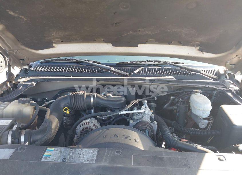 Photo 10 of 2003 Chevrolet Silverado 1500 LS (VIN 2GCEC19XX31244508)