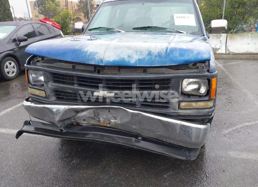 Photo 6 of 1994 Chevrolet Gmt-400 C1500 (VIN 2GCEC19Z3R1117061)