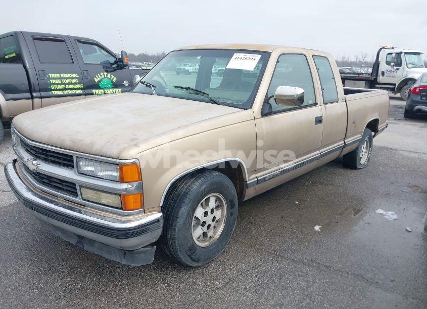 Photo 2 of 1994 Chevrolet Gmt-400 C1500 (VIN 2GCEC19Z6R1198279)