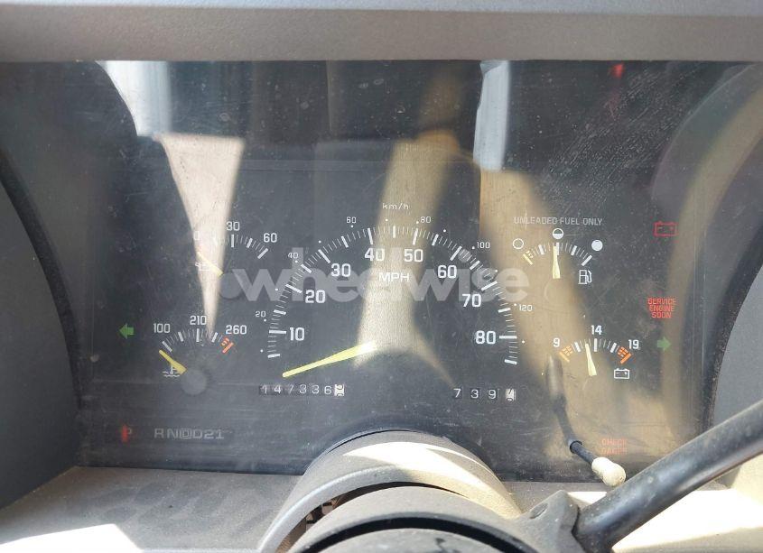 Photo 7 of 1993 Chevrolet Gmt-400 C1500 (VIN 2GCEC19Z8P1205570)