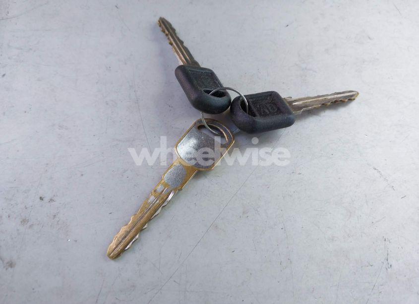 Photo 11 of 1995 Chevrolet Gmt-400 C1500 (VIN 2GCEC19ZXS1227045)