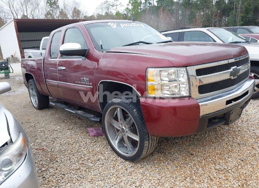 2009 Chevrolet Silverado 1500 LT (VIN 2GCEC290091109555) main photo