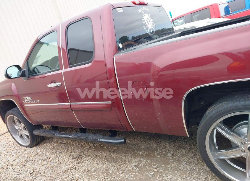 Photo 14 of 2009 Chevrolet Silverado 1500 LT (VIN 2GCEC290091109555)