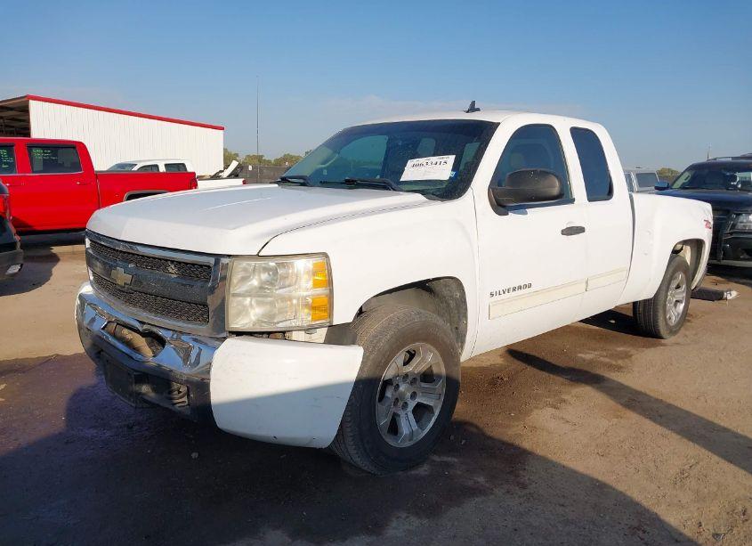 Photo 2 of 2009 Chevrolet Silverado 1500 LT (VIN 2GCEC290291129662)