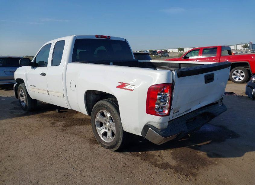 Photo 3 of 2009 Chevrolet Silverado 1500 LT (VIN 2GCEC290291129662)