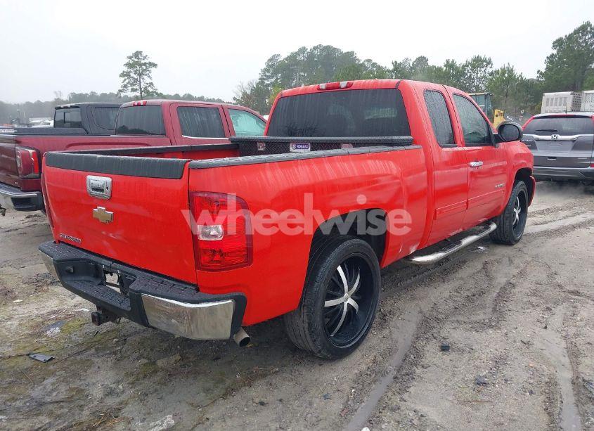 Photo 4 of 2009 Chevrolet Silverado 1500 LT (VIN 2GCEC290891116799)